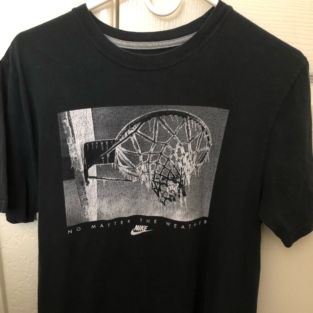Nike shirt tshirt tee black basketball hoop